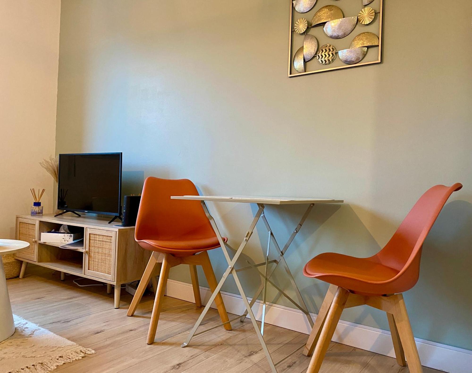 Appartement Proche Centre-Ville- Fibre Saint-Lo Esterno foto